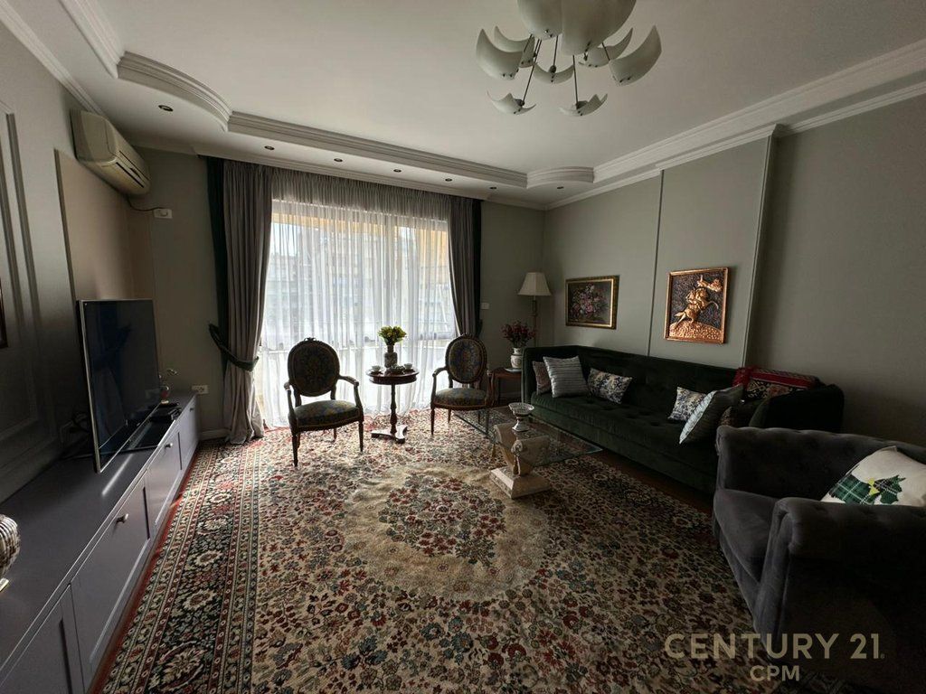 Appartamento 2+1+2 in Affitto a Bllok – 1.500 €/Mese