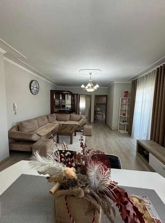 Vendiamo appartamento 2+1+2 presso Oxhaku