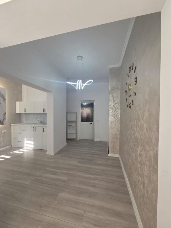 Business premises for rent "Kristal Center"