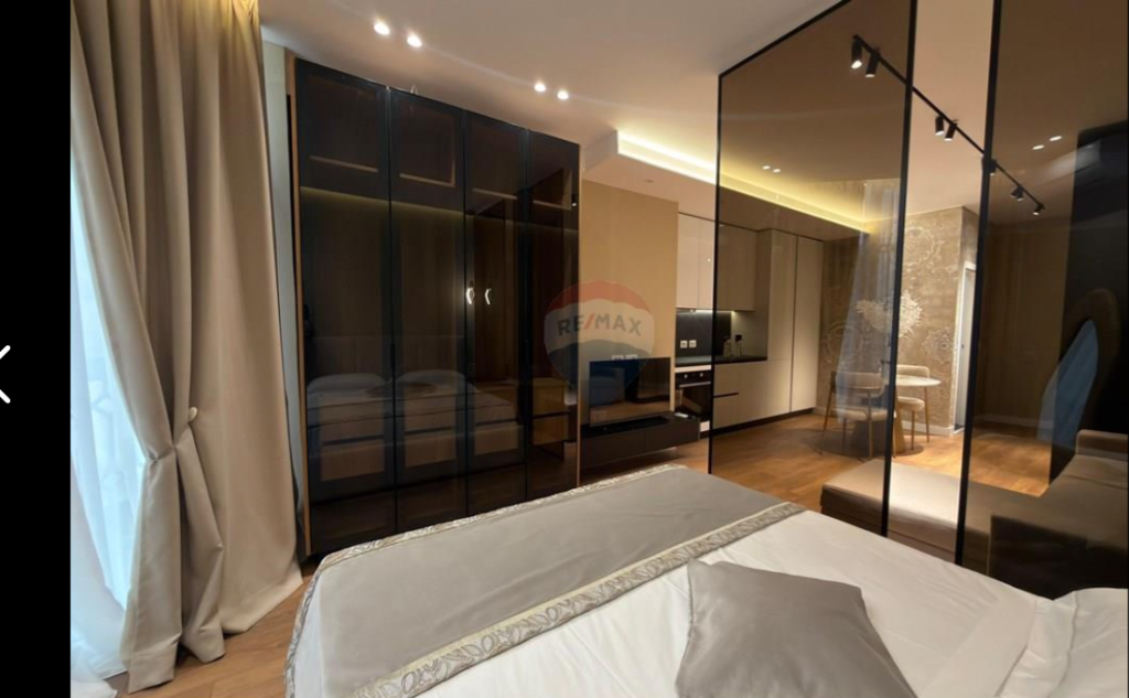 Apartament per shitje 1+1 tek Sheshi Skenderbej