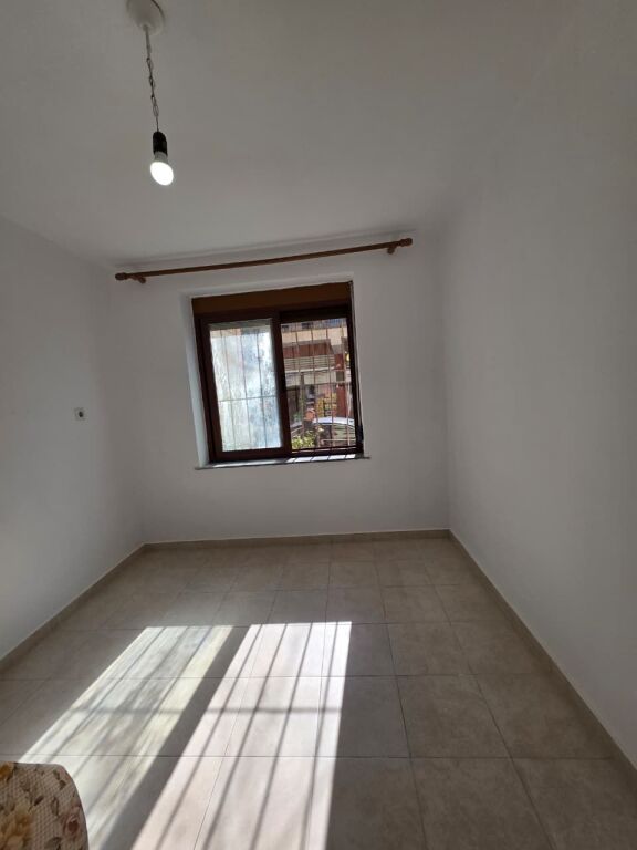 OFFICE SPACE FOR RENT, MUHAMENT GJOLLESHA STREET, NEAR 21DHJETORIT