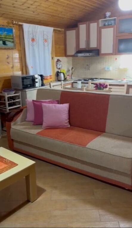 Shtepi Private Gjiri i Lalzit