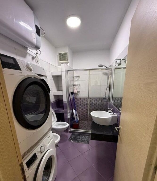 Appartamento 2+1 In Affitto nel Complesso Magnet, Tirana - 770€ | 80 m²