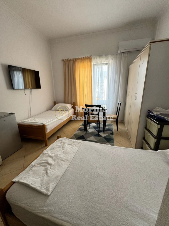 Affitto | Monolocale | Via 5 Maji | 300 €/Mese