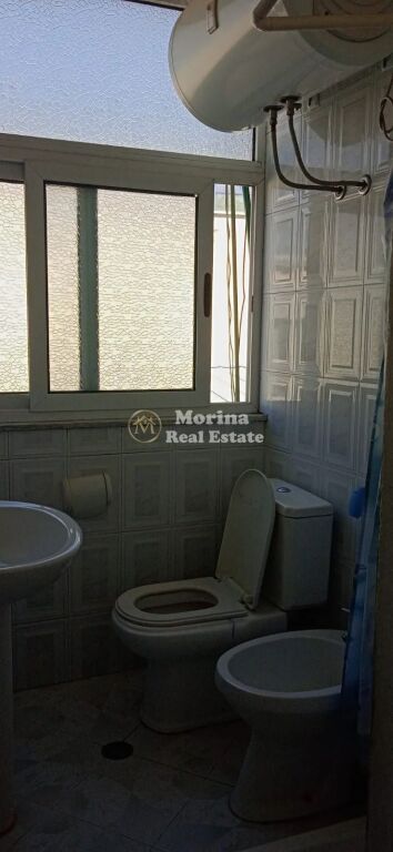 Affitto | Monolocale | Viale Zogu I | 350 €/mese