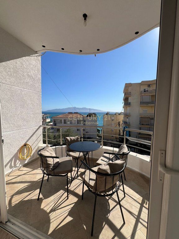 VENDESI APPARTAMENTO 1+1 A SARANDA