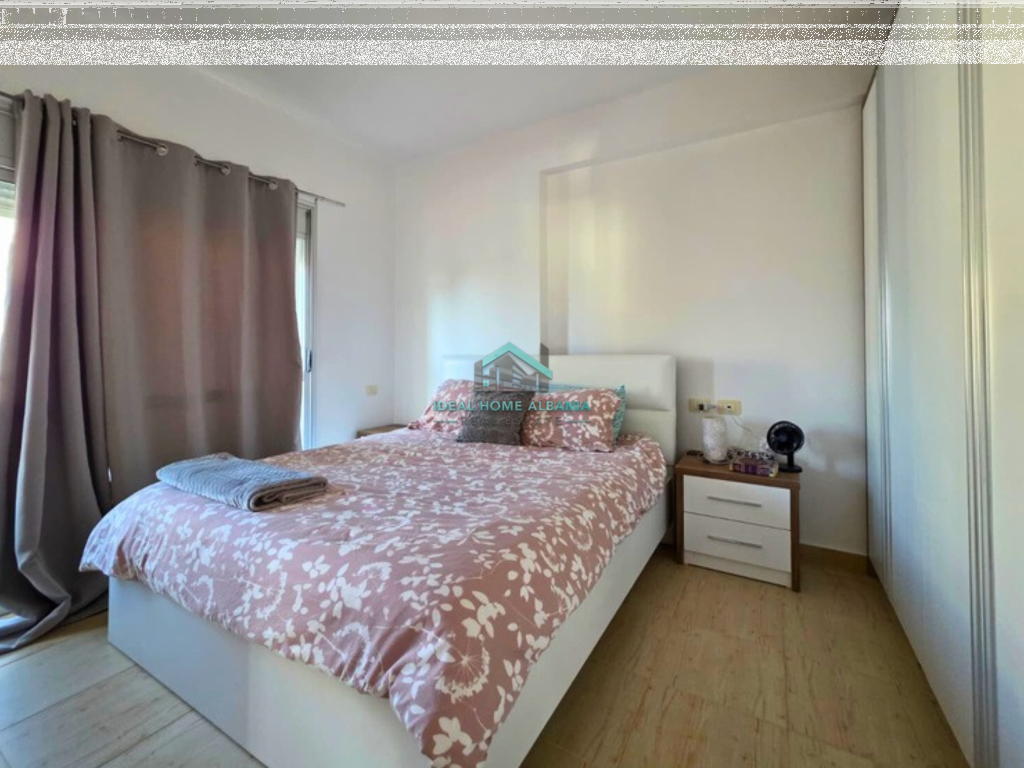 Appartamento 2+1+2 in Vendita – Piano Superiore, Lungomare, Vlore.