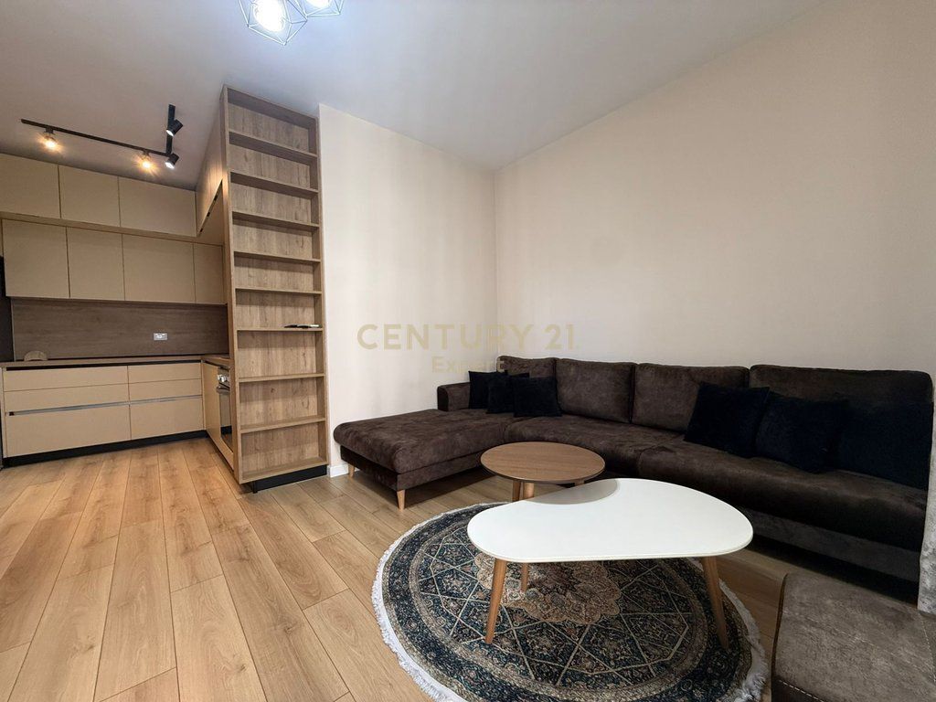 AFFITTASI APPARTAMENTO 2+1+2 PRESSO FOLEJA E GJELBER