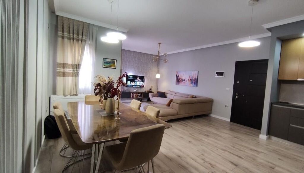 Super ap 2+1+2 at the botanical garden mosque