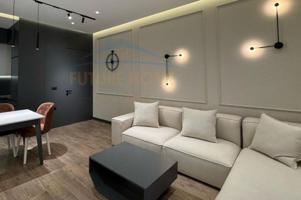 Affitto, Appartamento 1+1, Complesso Delijorgji, Tirana