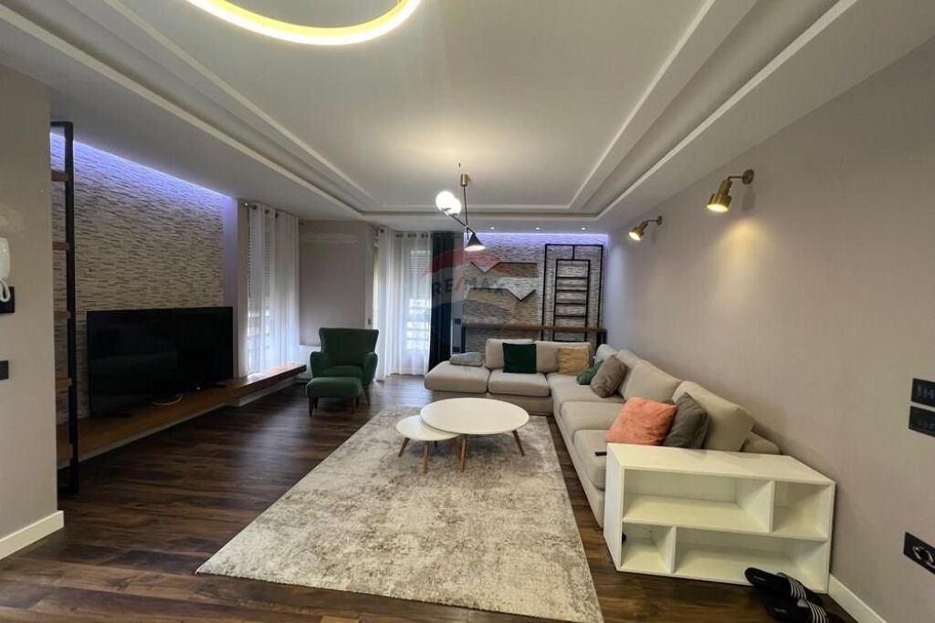 Apartament 2+1 ne shitje te Ish Fusha e Aviacionit