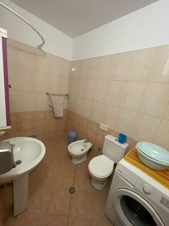 For rent 2+1+2 ASTIR AT ARTISTI BAR 50,000 leke