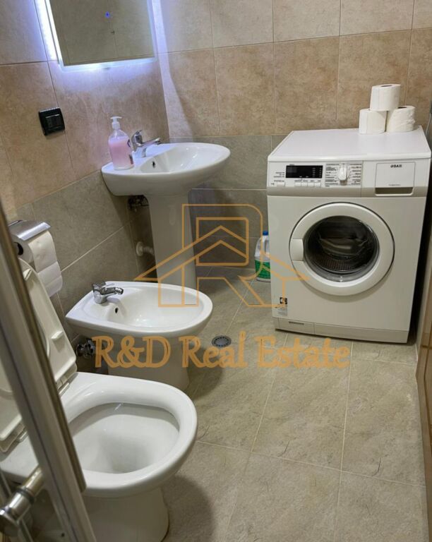 Affittasi appartamento 2+1 Petro Nini