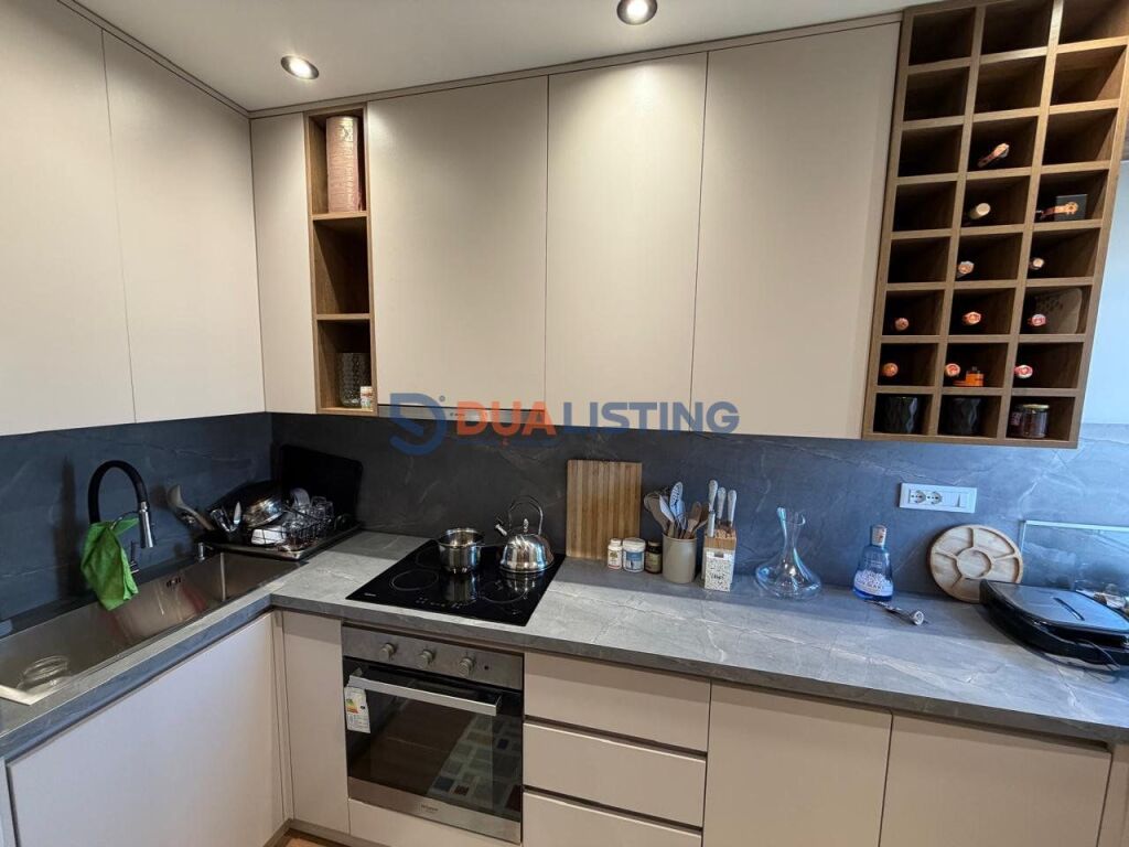 Shitet apartament 1+1, Kryqezimi 21-shit