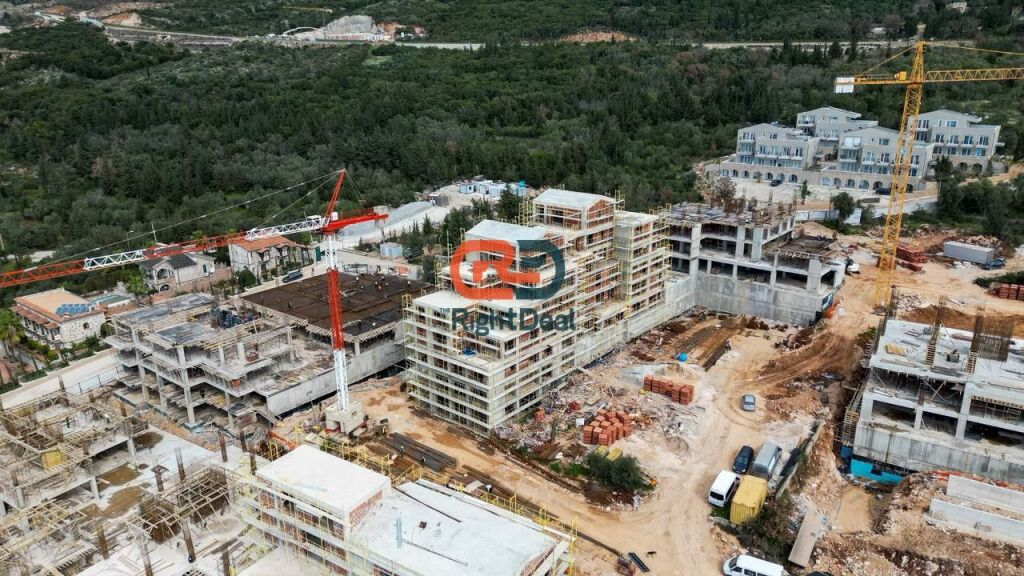 At Santorini Complex 2, In Dhermi, Super Apartment 1+1 Ideal For Investment For Sale !!!