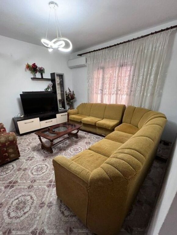 Qera, Apartament 2+1, Ish Parku i Autobuzave