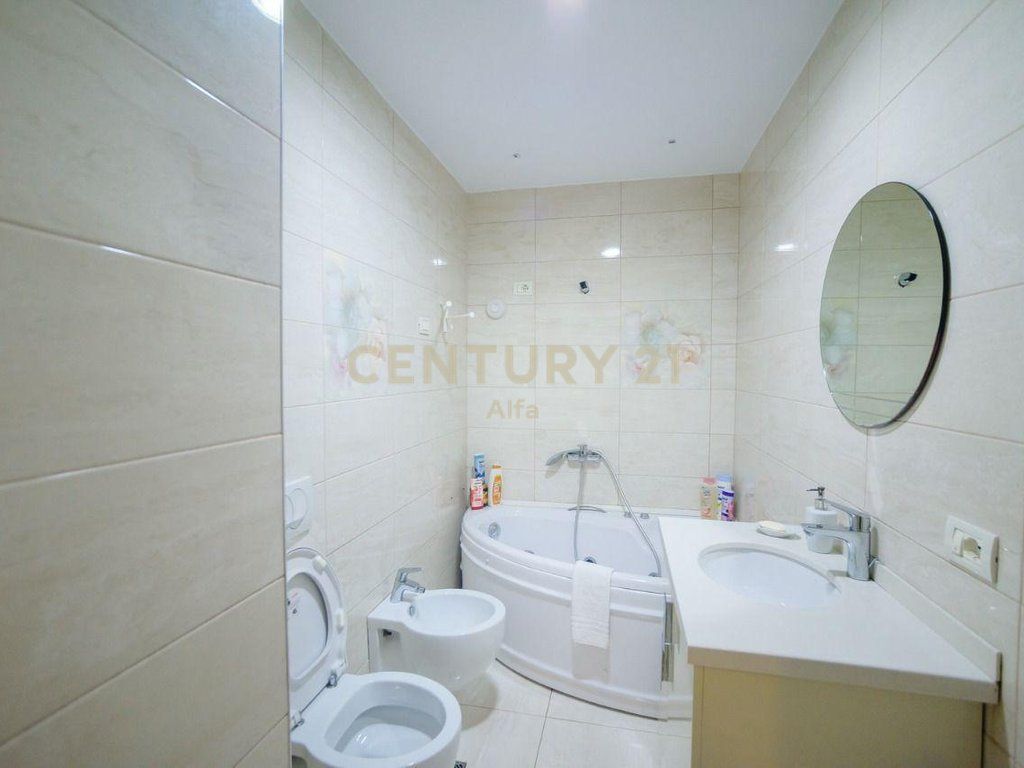 Appartamento 2+1+2 in Affitto a Brryl, Completamente Arredato