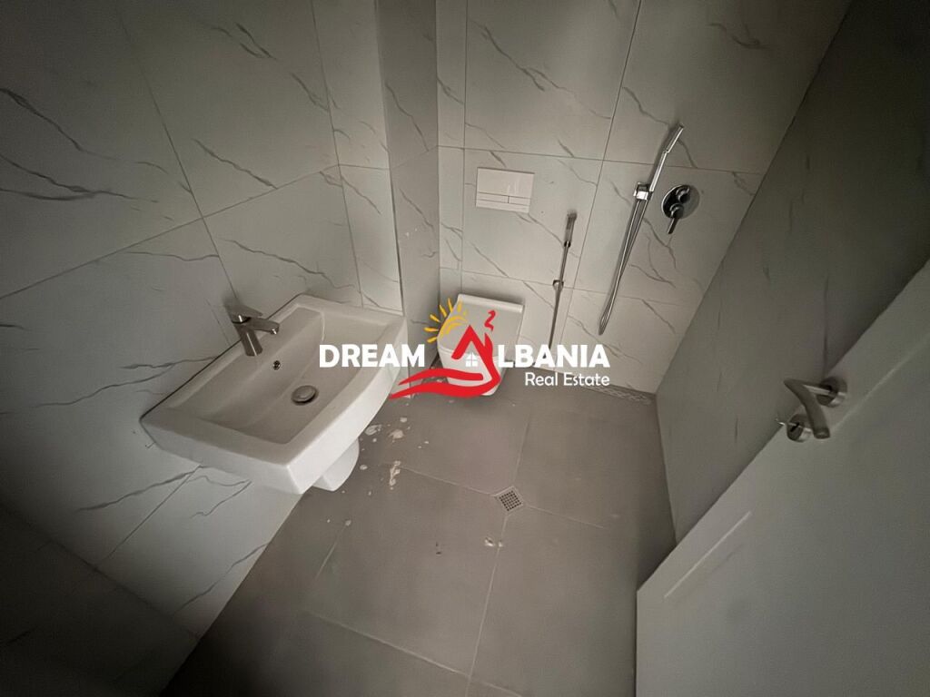 2+1 Apartments for sale on 5 Maji Street near Concord in Tirana (ID 41212172 )