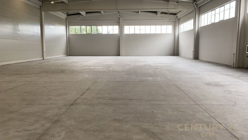 Magazzino con Ufficio in Affitto – Autostrada Tirana–Durazzo