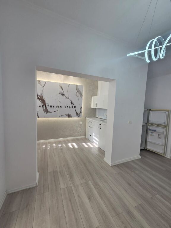 Business premises for rent "Kristal Center"