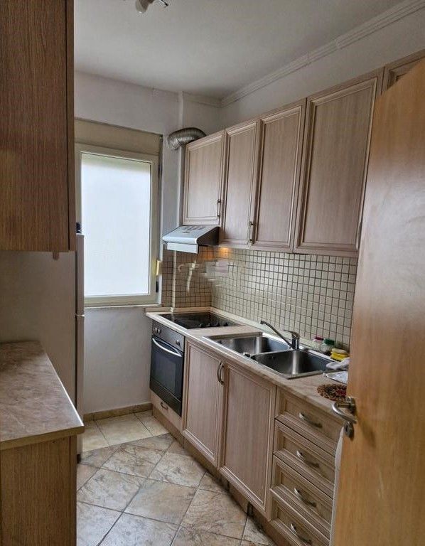 Appartamento 2+1 in affitto – vicino a Via Kosovarëve