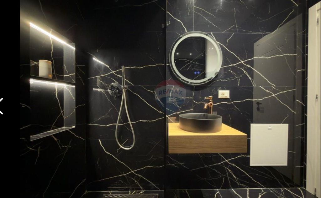 Apartament per shitje 1+1 tek Sheshi Skenderbej