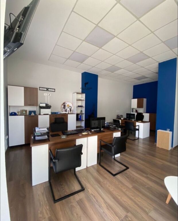 DYQAN ME QERA 50 M2 ISH PARKU 75.000 LEKE