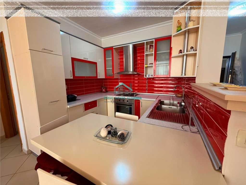 Appartamento 2+1+2 in Vendita – Lungomare, Vlorë