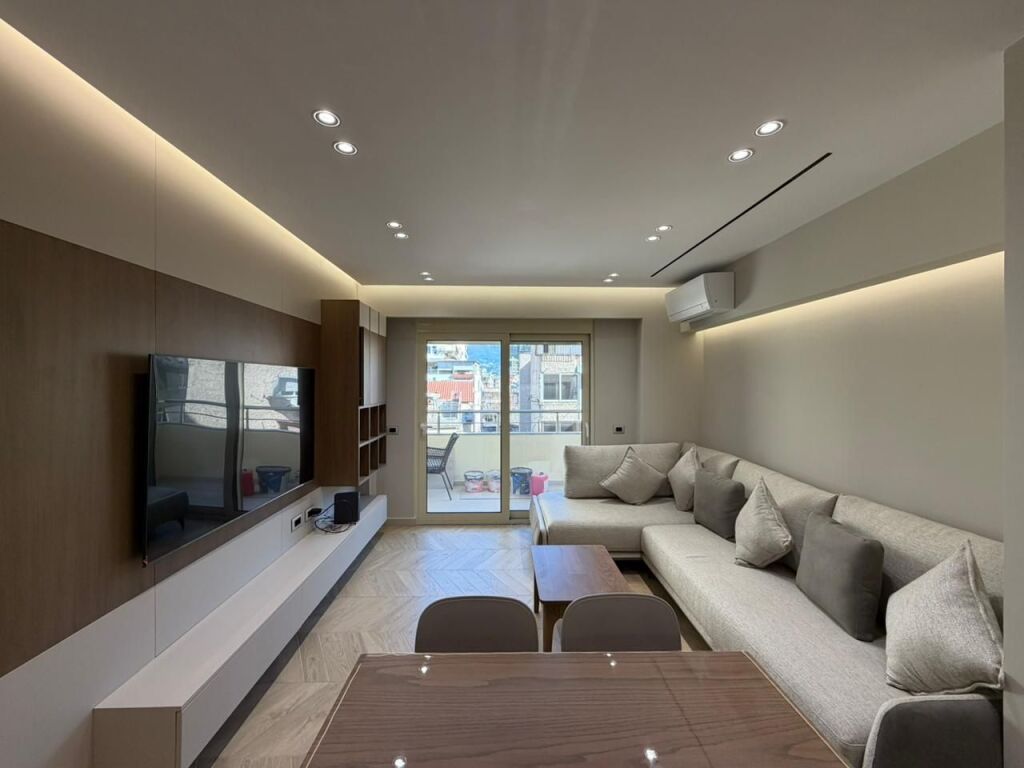 Apartament 1+1 per qira tek Myslym Shyri.