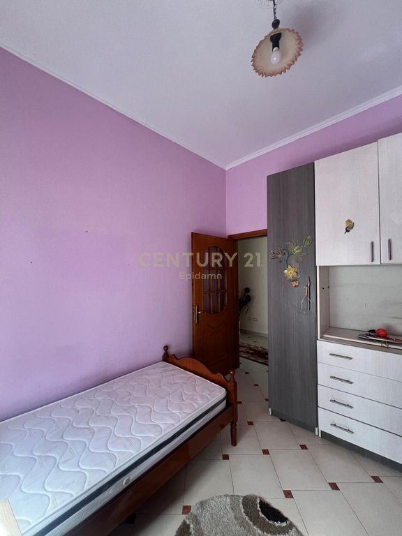 APARTMENT 2+1 FOR RENT IN THE CENTER OF DURRES!