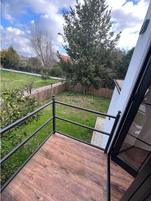 JEPET ME QERA VILE 2 KATESHE NE XHAFZOTAJ SHIJAK