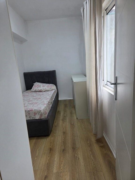 PRIVATE HOUSE 2+1 FOR RENT IN KOMBINAT!