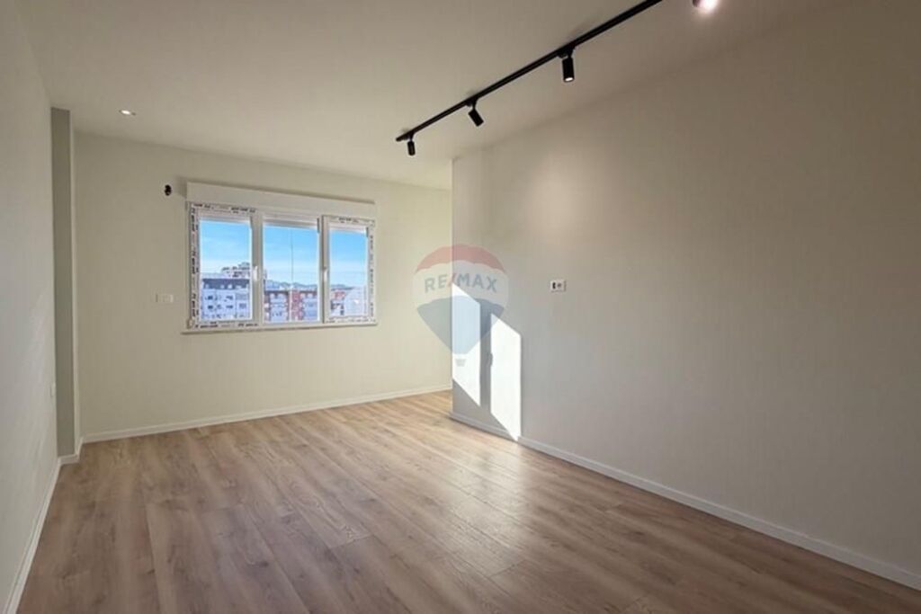 Studio Apartment - For Sale - Tirana Lake, Tirana