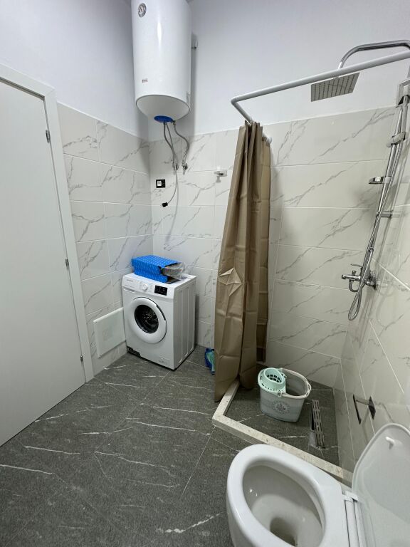 Super appartamento 2+1+2 in affitto al Crocevia Vasil Shanto/1000 euro