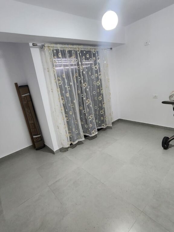 APPARTAMENTO APPENA INVESTITO IN AFFITTO VICINO A KAZAZI, DURRËS