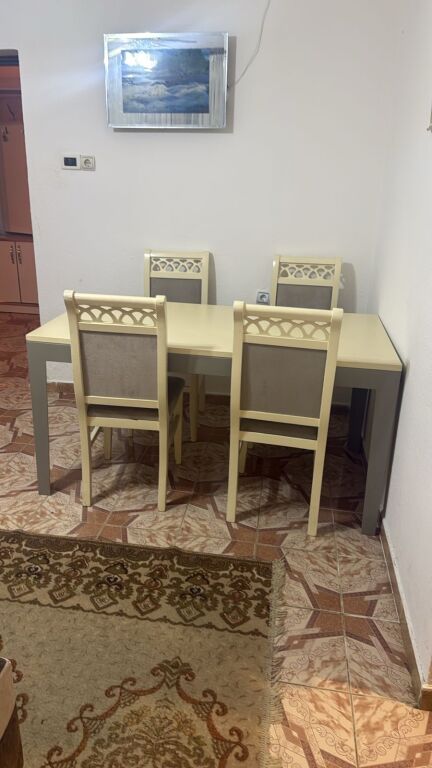 Jepet Me Qera Apartament 1+1+1 Ballkon