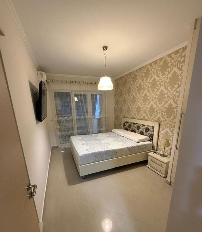 Appartamento 2+1 In Affitto nel Complesso Magnet, Tirana - 770€ | 80 m²