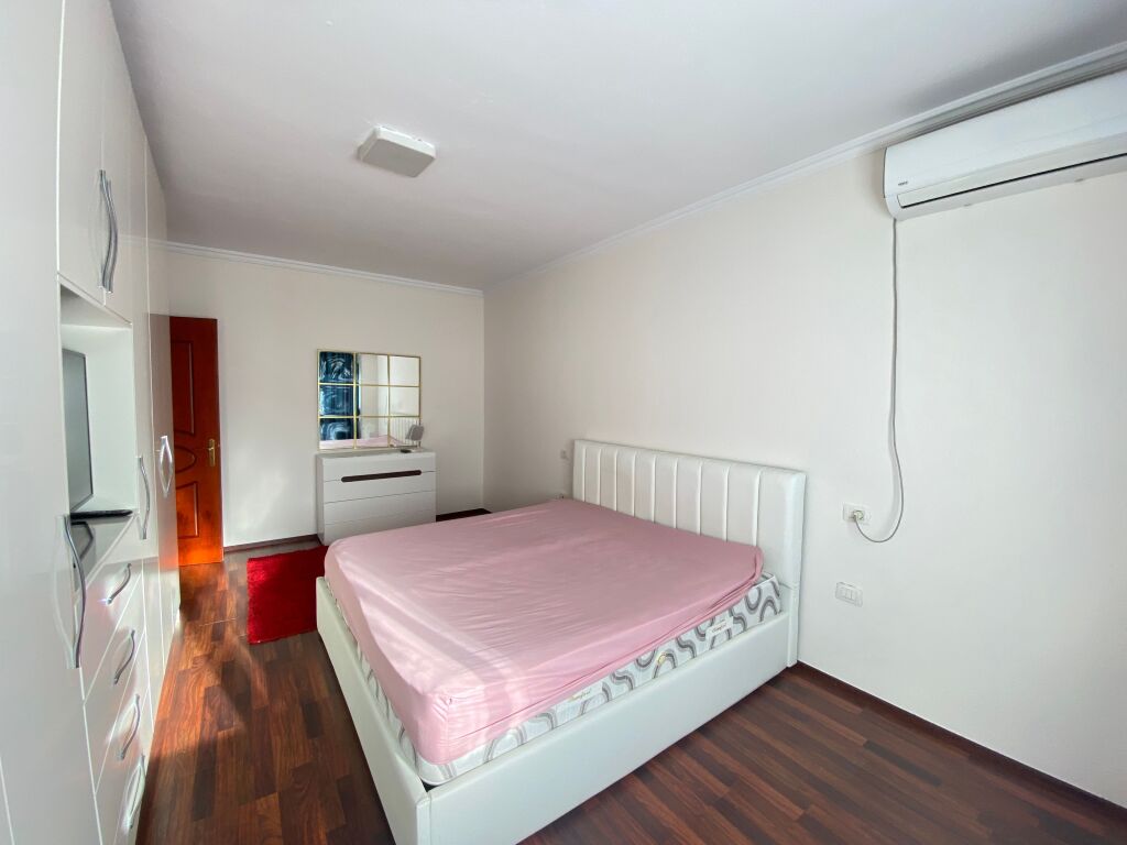 2+1/Qera📍Myslym Shyri 📌700€ bruto