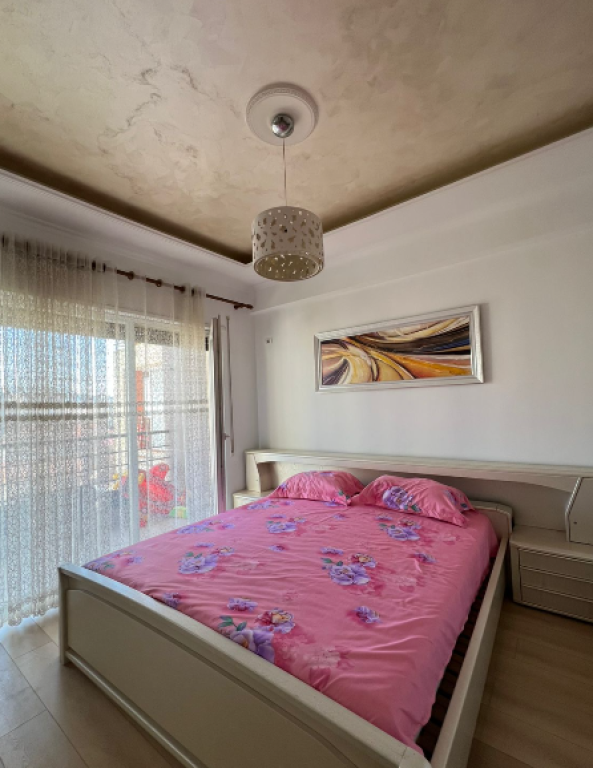 🏡 JEPET ME QIRA | APARTAMENT 1+1 — Rruga Frosina Plaku | Kompleksi Kontakt   