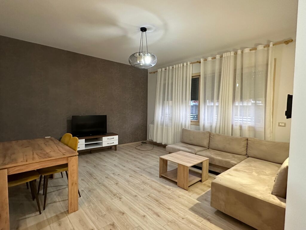 Appartamento 2+1+2 in affitto a Vilat Gjermane !