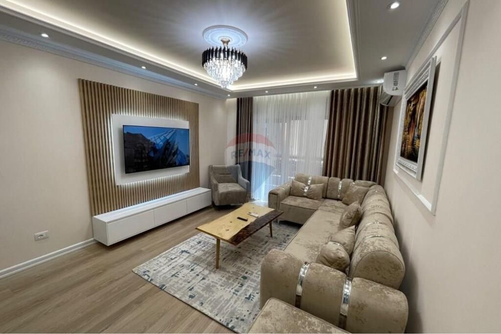 Appartamento 2+1+2+ Posto Auto Lago Secco