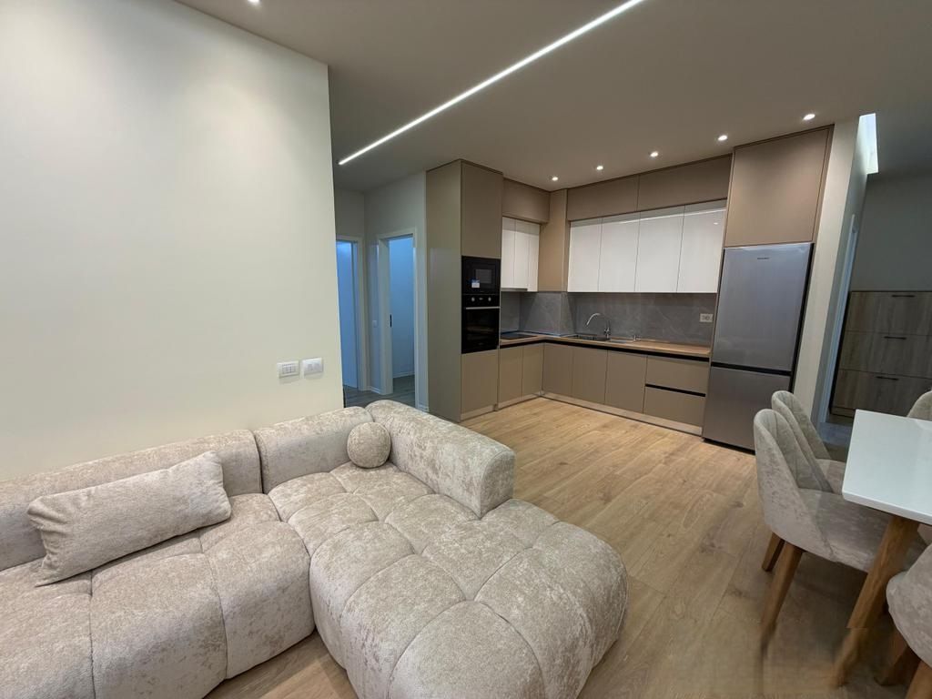 Appartamento 2+1+2 anni ampio 2