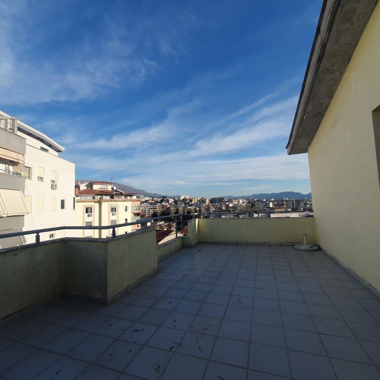 Apartment 1+1 for rent in Fresk