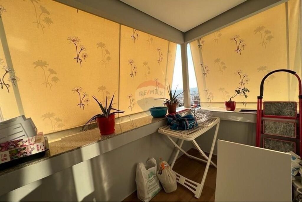 Apartament për Shitje  2+1+2– Rruga e Thesarit, Fresk, Tiranë