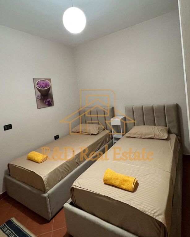 Affittasi appartamento 2+1 Petro Nini