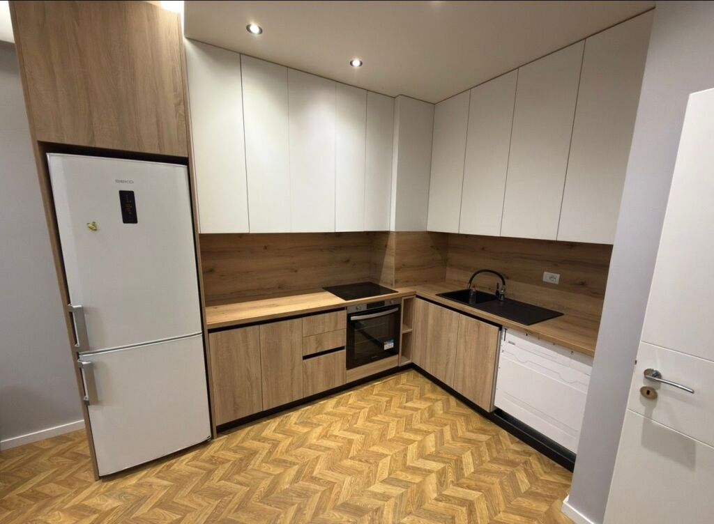 Appartamento 1+1 in Affitto Astir