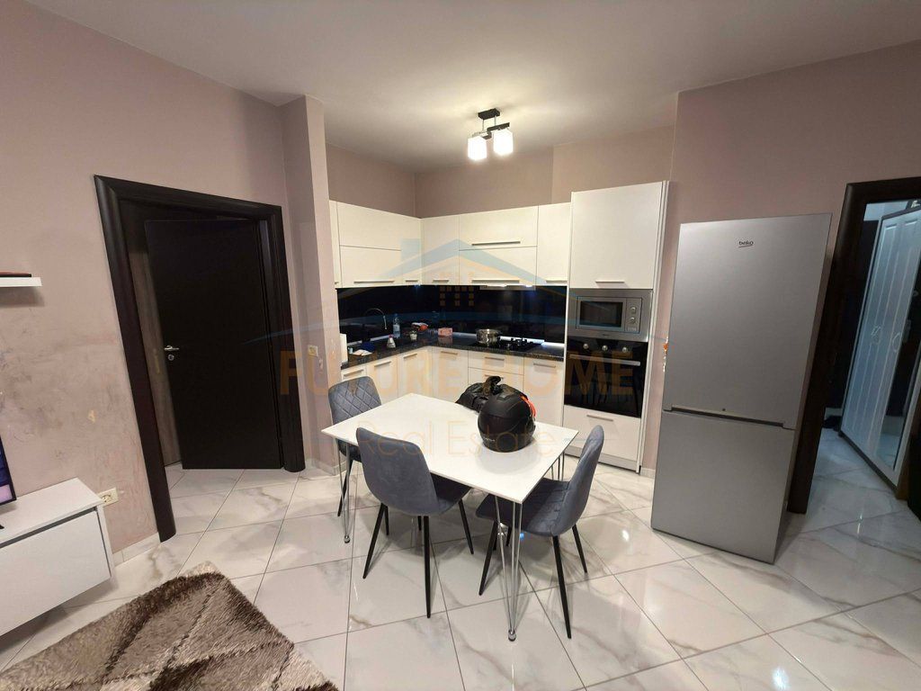 shes,apartament 1+1,Astir