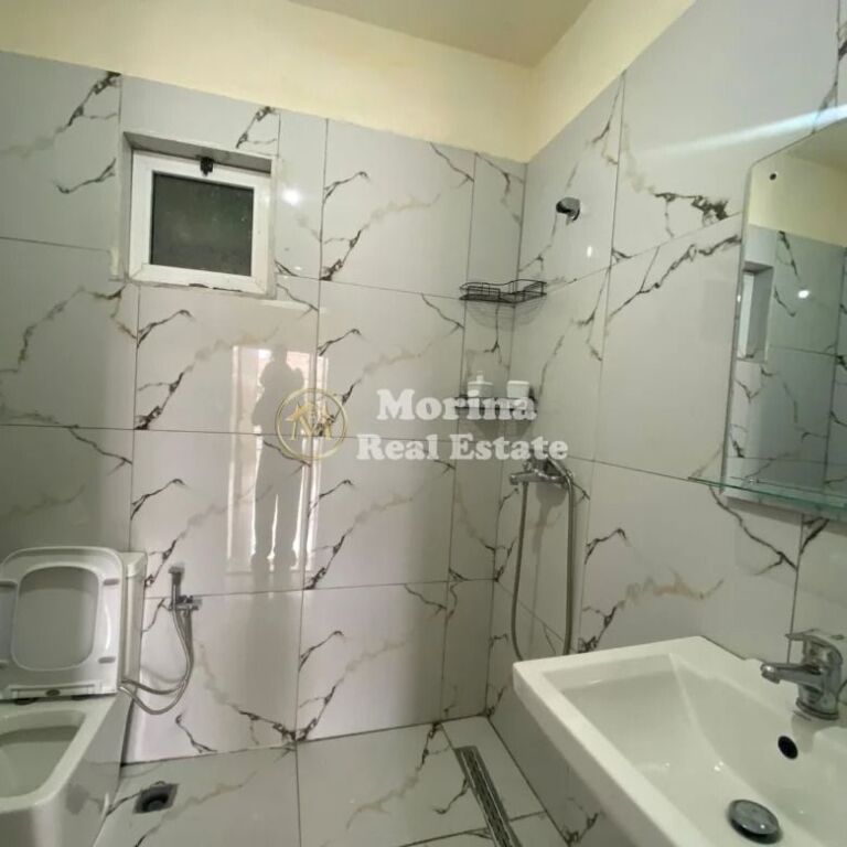 Affitto | Casa privata 2 + 1 | Farkë e Vogël | 320 €/mese