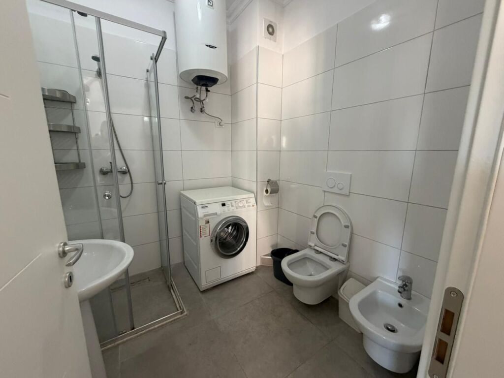 Appartamento 1+1+balcone in Affitto a Ali Dem