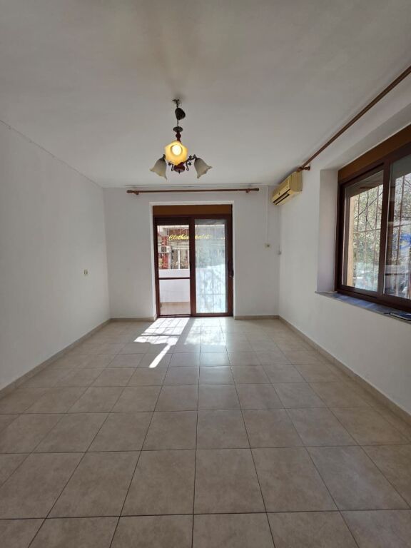 OFFICE SPACE FOR RENT, MUHAMENT GJOLLESHA STREET, NEAR 21DHJETORIT